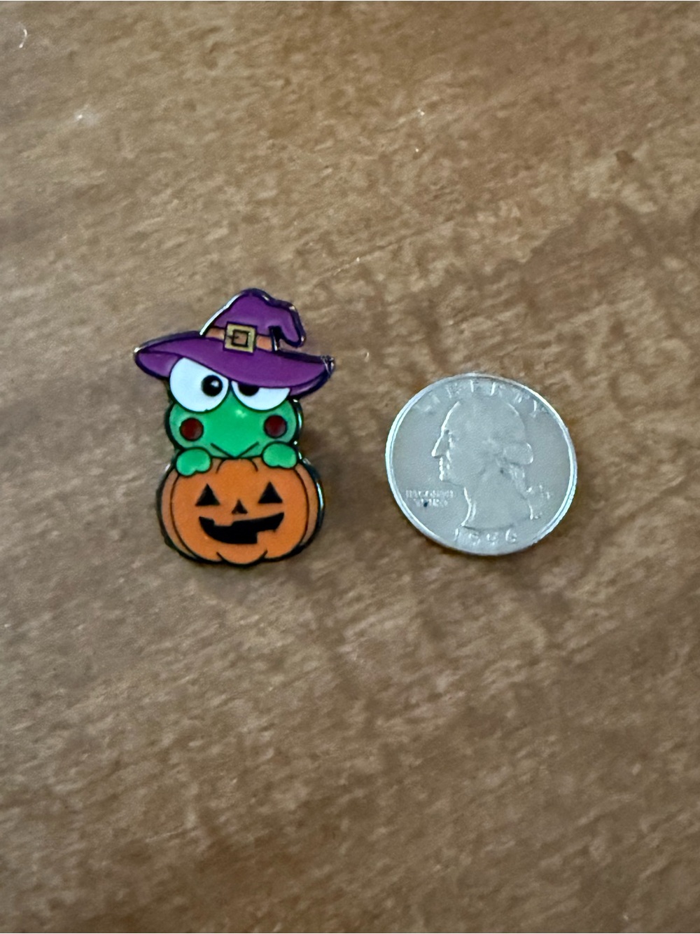 Halloween Pin Badge — Purple Hat & Orange Pumpkin